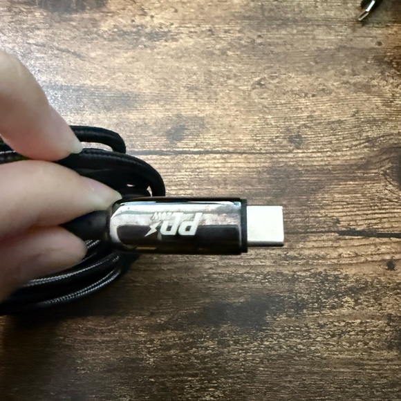 Super chargers for Apple devices - Picture 4 of 4